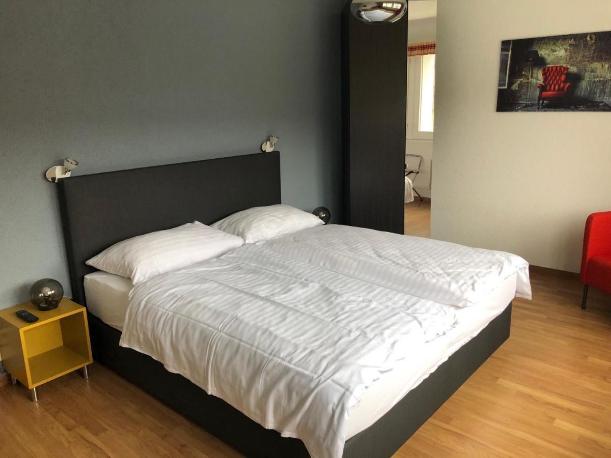 Hotel Les Rives Du Doubs Les Brenets Екстер'єр фото