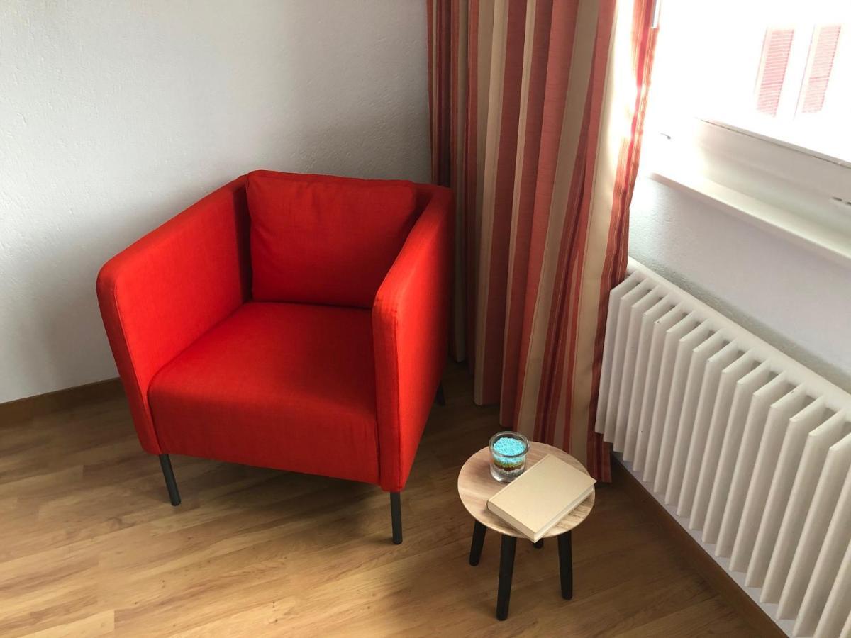 Hotel Les Rives Du Doubs Les Brenets Екстер'єр фото