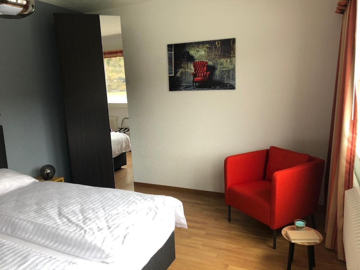 Hotel Les Rives Du Doubs Les Brenets Екстер'єр фото